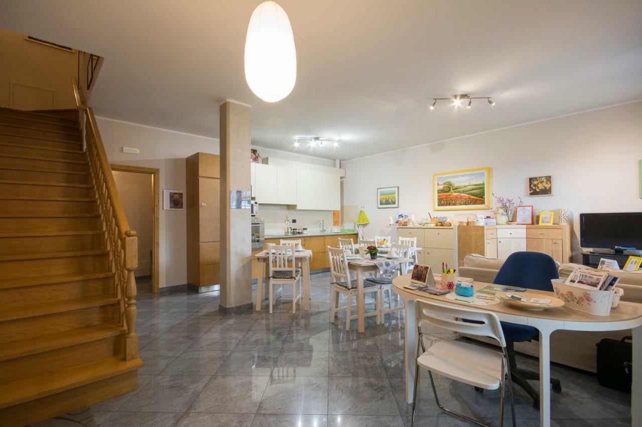 Bed & Breakfast Profumo D'Estate Agliana Екстер'єр фото