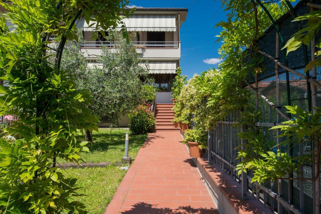 Bed & Breakfast Profumo D'Estate Agliana Екстер'єр фото