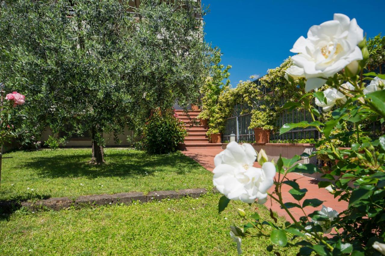 Bed & Breakfast Profumo D'Estate Agliana Екстер'єр фото